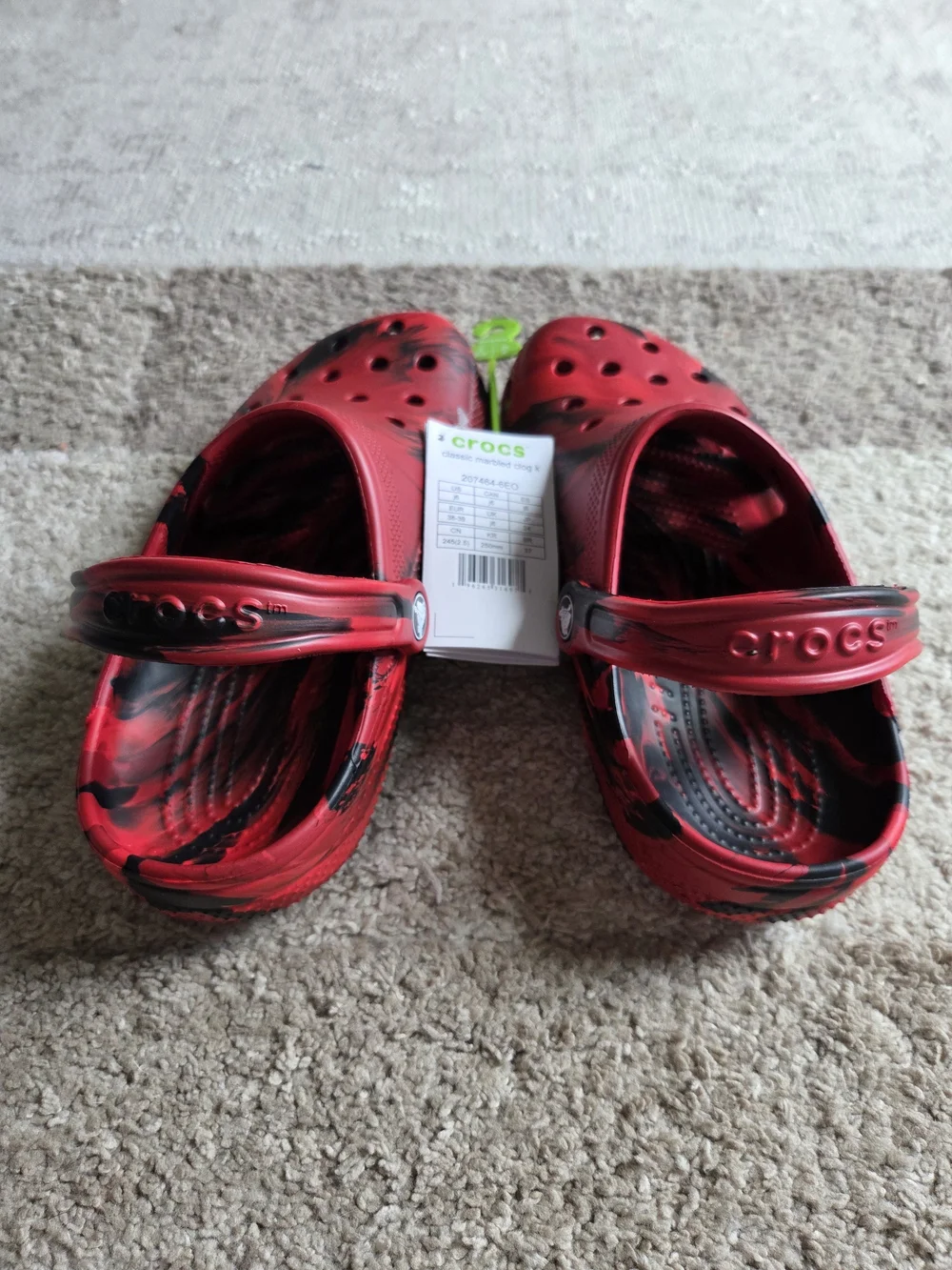 Crocs Kids' Red and Black Classic Clog, Size J6